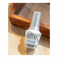 Detalle de top coat Gelish Top It Off Sealer Gel