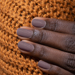 Manicura con esmalte tradicional Morgan Taylor From Rodeo To Rodeo Drive, color Mauves acabado Cream