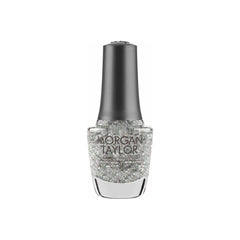 Frasco de esmalte tradicional Morgan Taylor Am I Making You Gelish?, color Blancos acabado Glitter, 15 ml, sobre fondo blanco