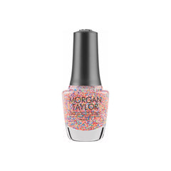 Frasco de esmalte tradicional Morgan Taylor Lots Of Dots, color Blancos acabado Glitter, 15 ml, sobre fondo blanco