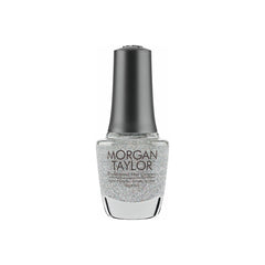 Frasco de esmalte tradicional Morgan Taylor Fame Game, color Blancos acabado Glitter, 15 ml, sobre fondo blanco