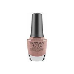Duplicado del frasco de esmalte tradicional Morgan Taylor No Way Rose (misma toma que la anterior)